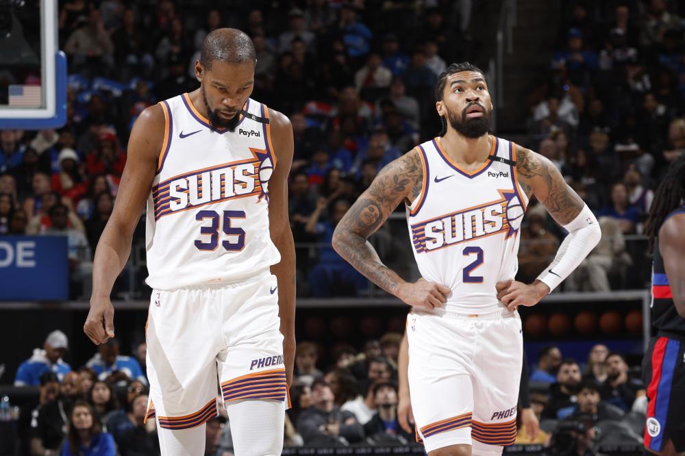 使防守错位 使防守错位