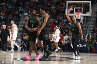 禁区把握机 禁区把握机