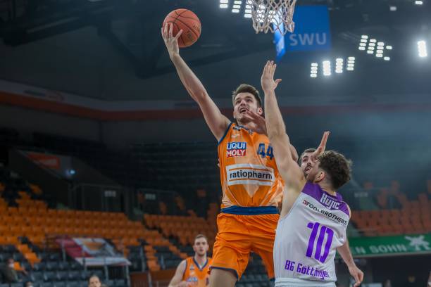 另一方面 另一方面