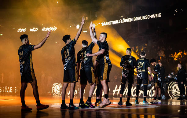 他在洛杉矶 他在洛杉矶